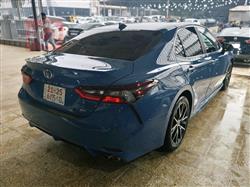 تۆیۆتا کامری